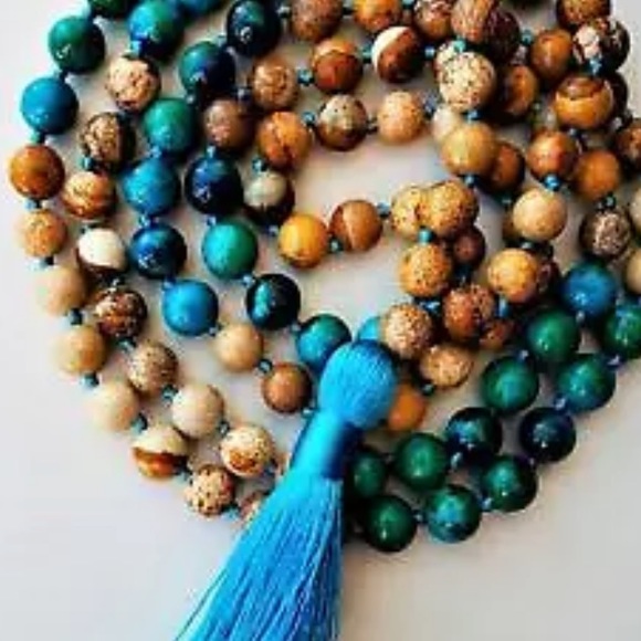 Picture stone Jasper and Chrysocolla Mala Necklace - Picture 6 of 9